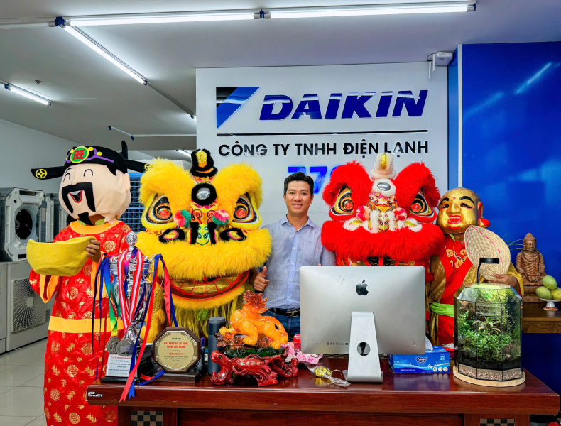 Tưng bừng khai trương chi nhánh